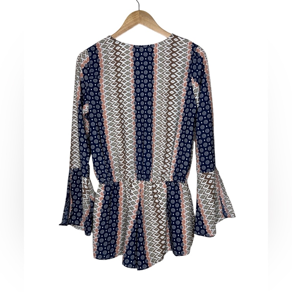 Surf Gypsy Boho Romper Bell Sleeve V Neck Tribal Print Blue Tan Size Medium - Picture 3 of 4